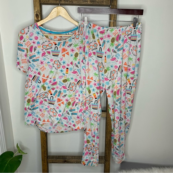 Secret Treasures Beach Pajama Set - Picture 1 of 6